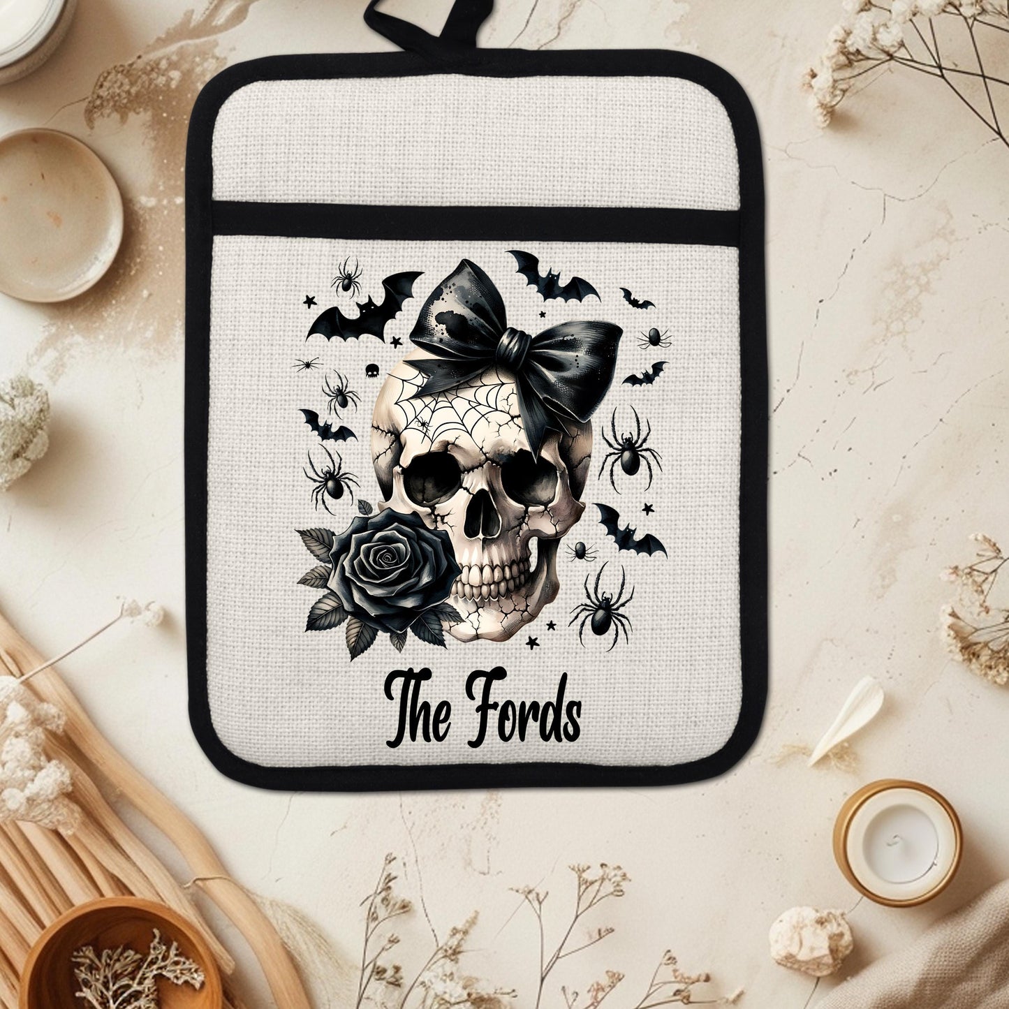 Personalized Skull Pot Holder - Gothic Halloween Decor for a Witchy Kitchen Gift
