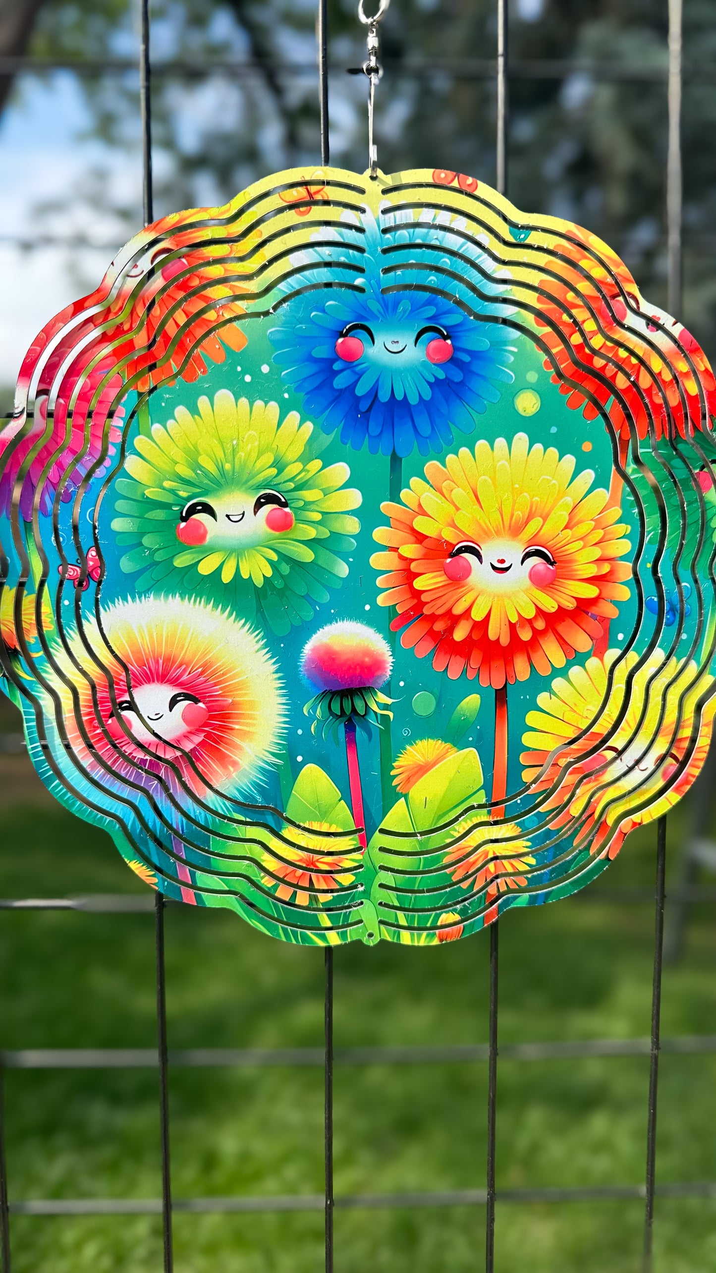10 Colorful Smile Floral 3D Wind Spinner for Vibrant Outdoor Decor