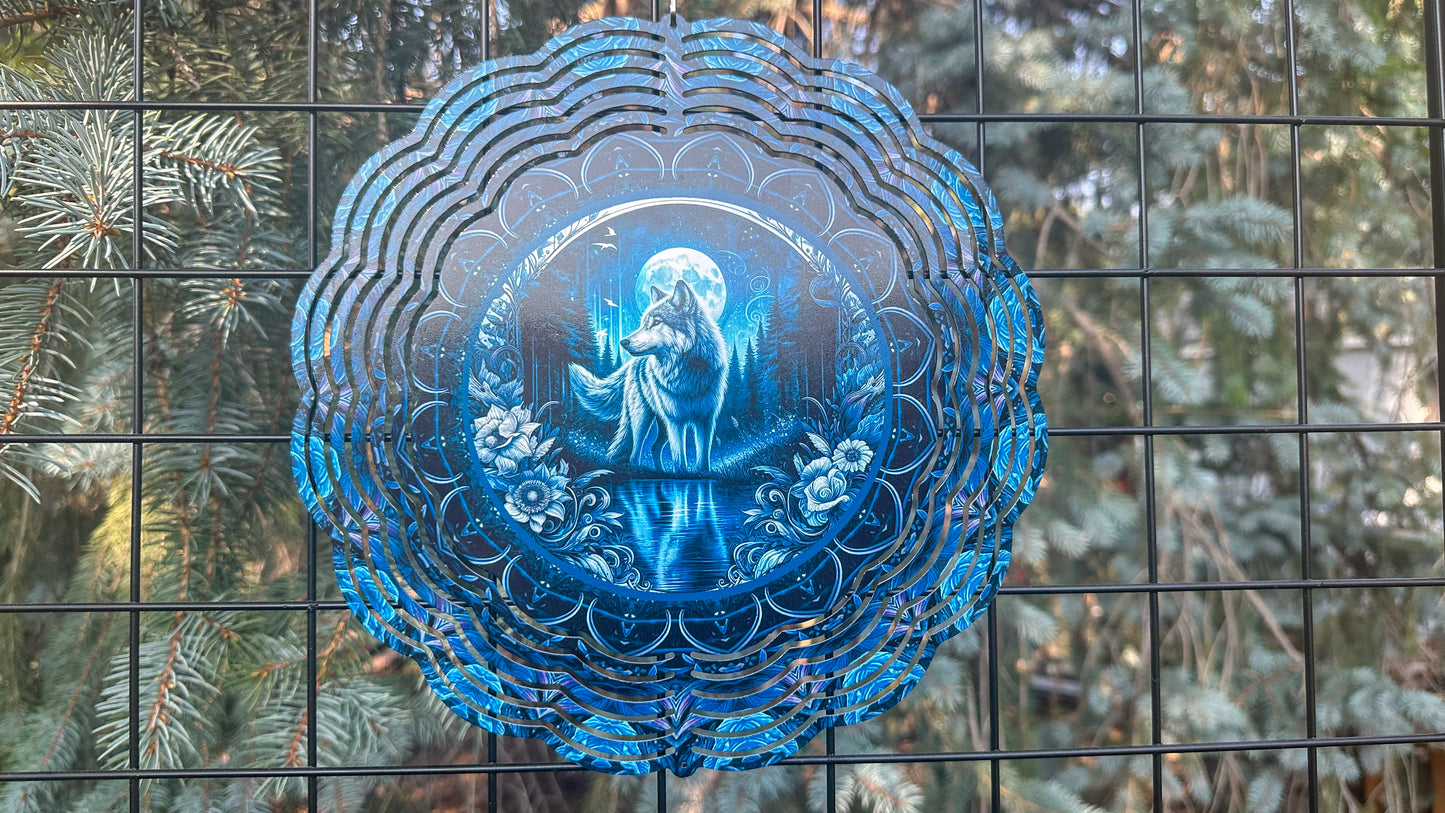 3D Wolf with Moon Wind Spinner - 10-Inch Yard Decor for Wolf Lovers
