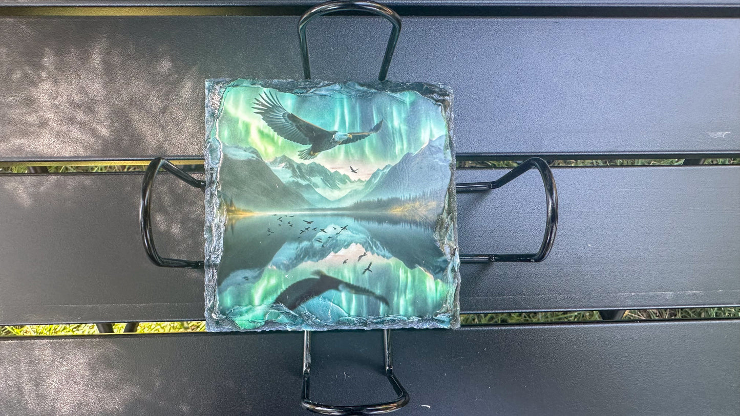 Eagle Slate Coaster Set of 4 with Northern Lights - Ideal Gift for Eagle Enthusiasts
