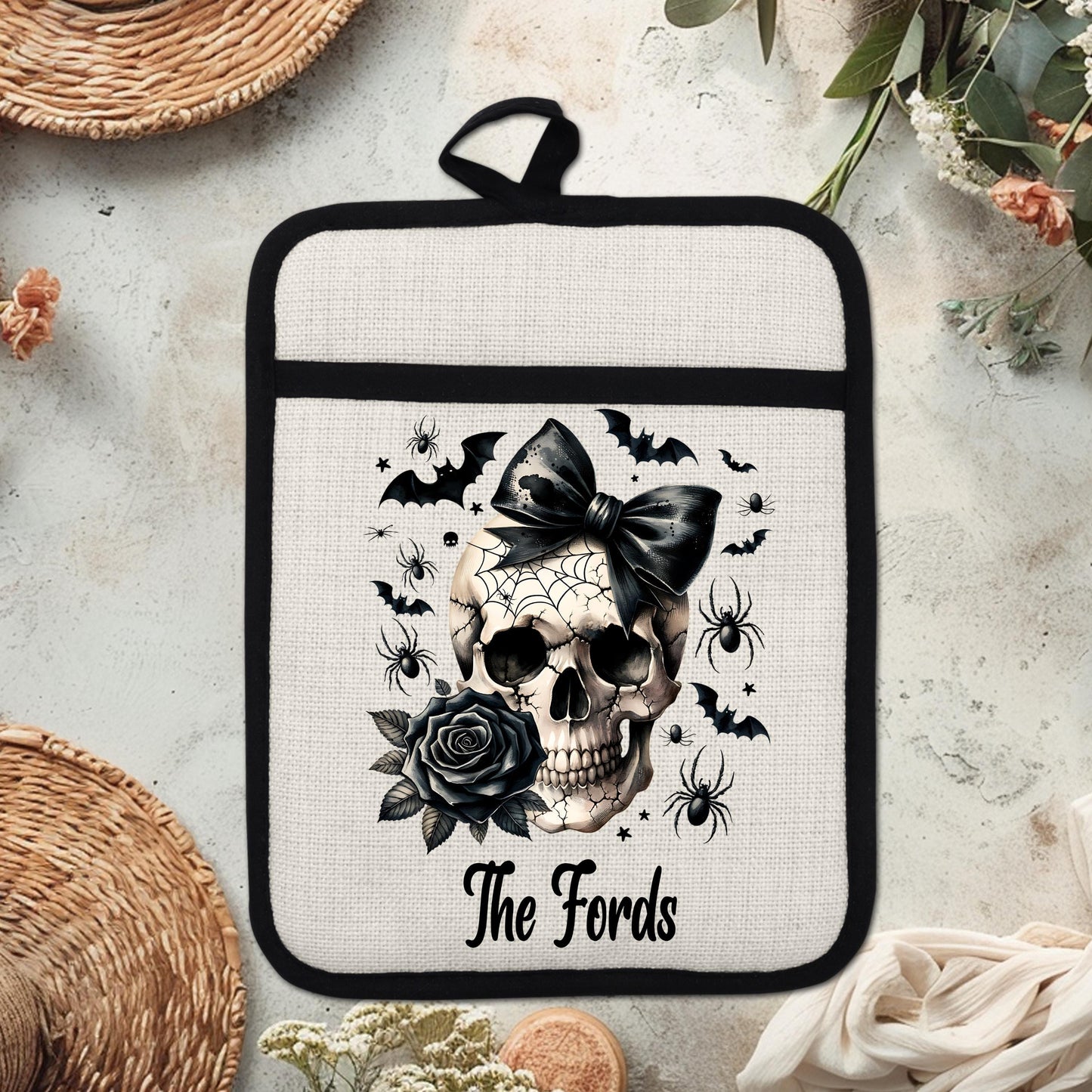 Personalized Skull Pot Holder - Gothic Halloween Decor for a Witchy Kitchen Gift