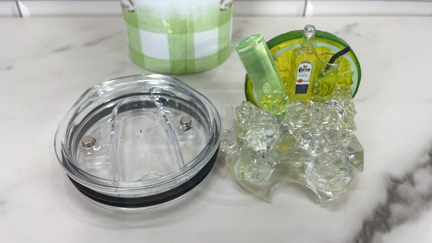 20oz Tumbler with Fake Ice Lid Topper - Drinks Well With Others