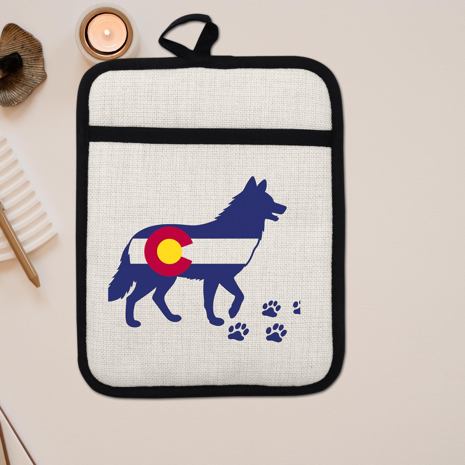 Colorado Wolf Pot Holder - Linen Front, Silicone Trivet, Heat Resistant Pad - additional product photo 14