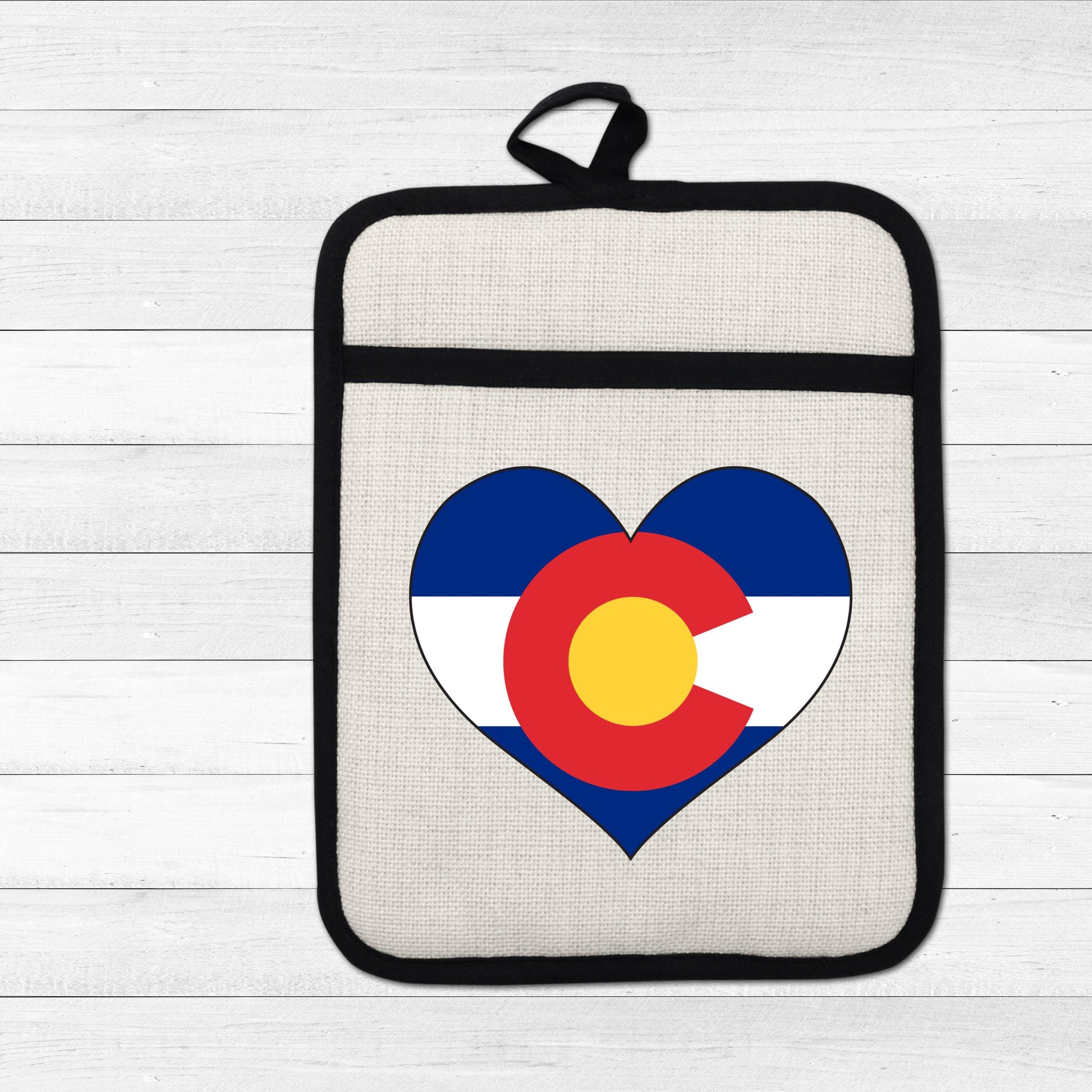 Colorado Heart Pot Holder – Silicone Pot Holder with Linen Front & Heat Resistant Trivet - gift presentation view