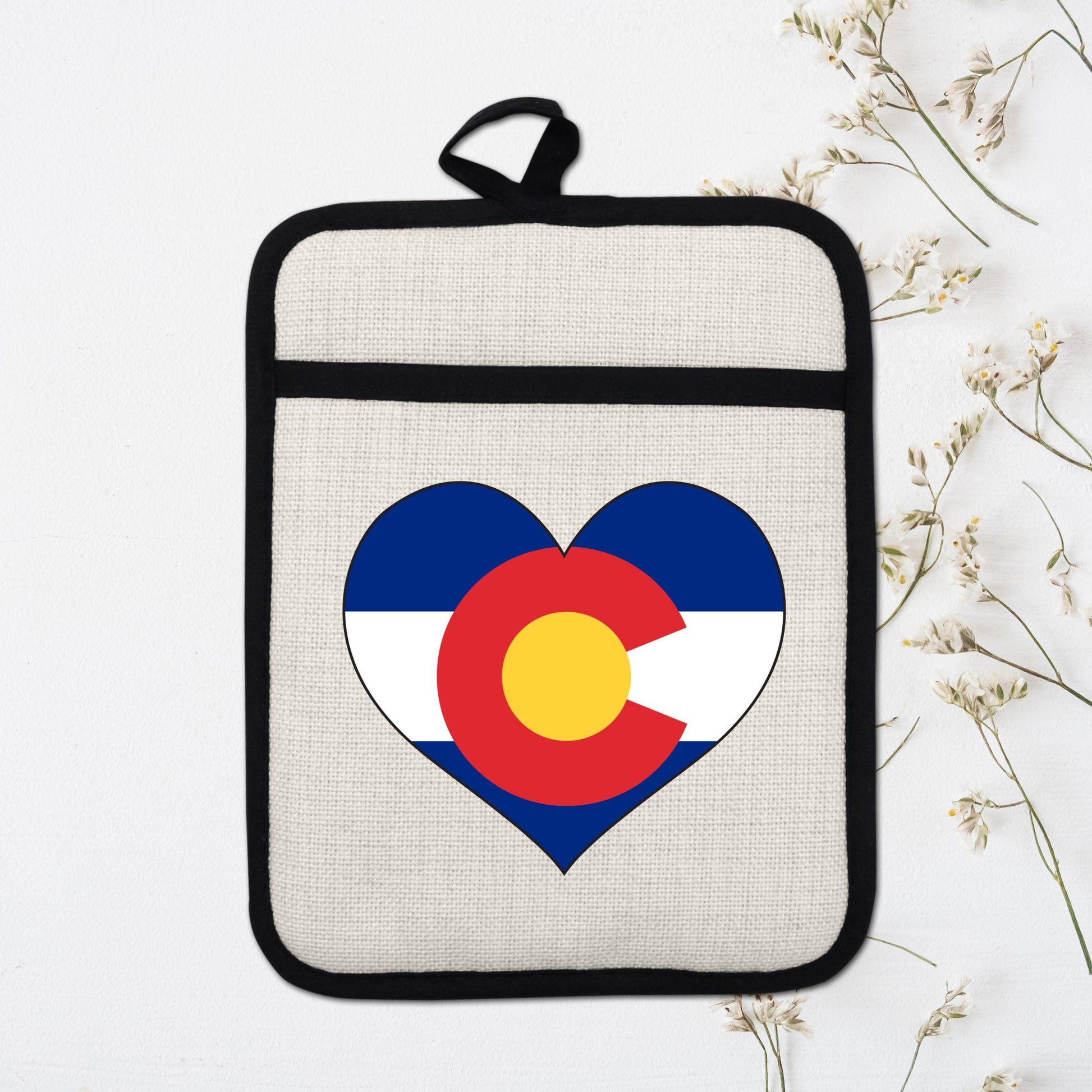 Colorado Heart Pot Holder – Silicone Pot Holder with Linen Front & Heat Resistant Trivet - additional product photo 17
