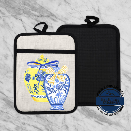 Chinoiserie Pot Holder – Blue Yellow Ginger Jar Linen Kitchen Accessory with Pocket