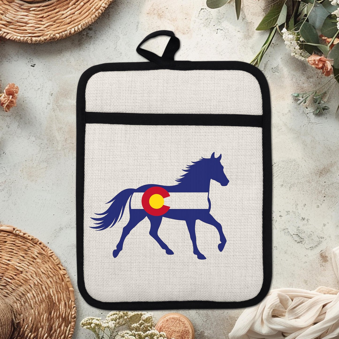Horse Oven Mitt - Colorado Pot Holder With Silicone Back & Linen Front, Heat Resistant - packaging and presentation