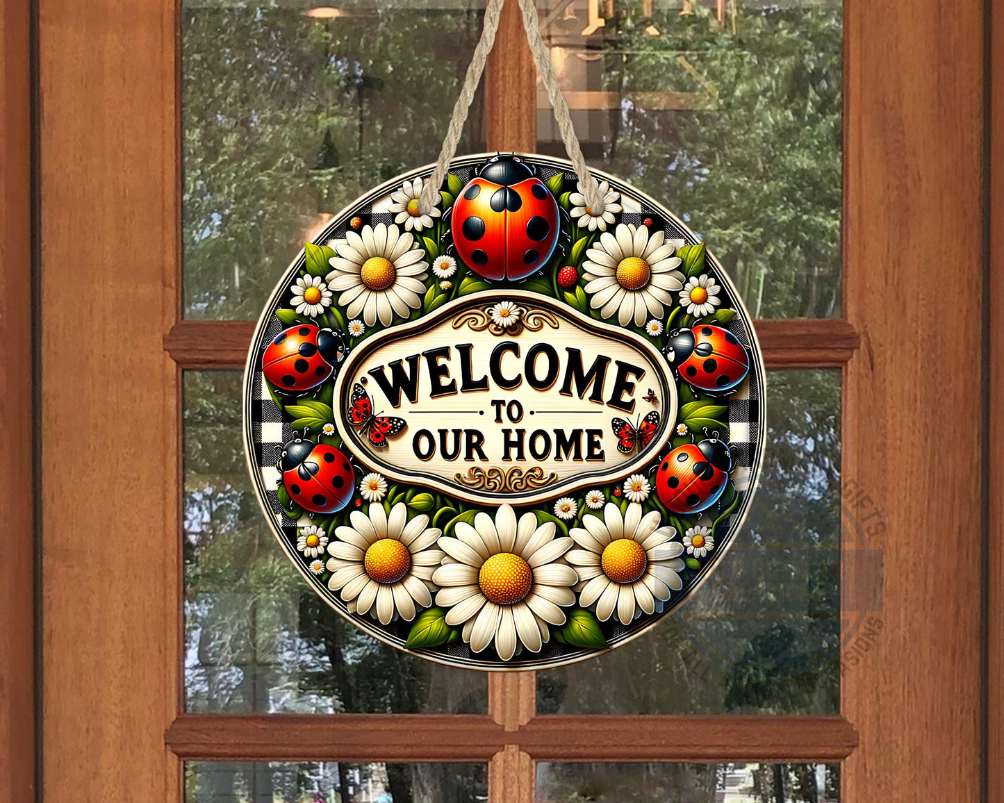 Welcome Door Hanger - Outdoor Aluminum Round Sign With Ladybug & Daisy Design - scale and size reference