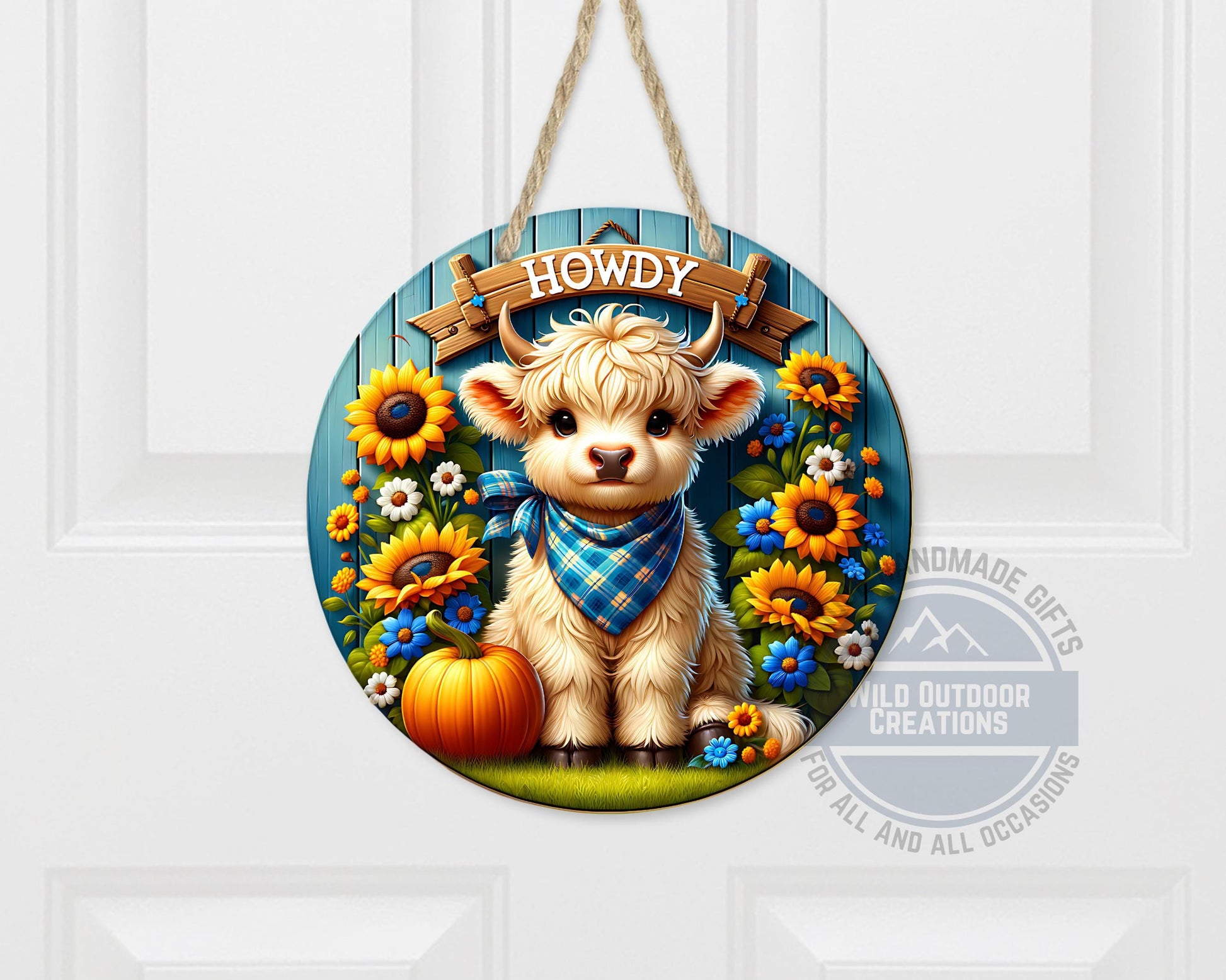 Farmhouse Door Hanger - Aluminum Round Sign with Highland Cow Decor, Blue Plaid - product dimensions and specifications