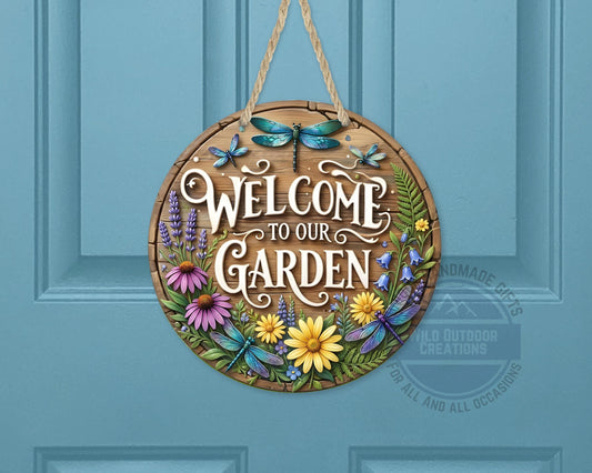 Welcome Garden Sign – Round Garden Door Hanger with Dragonfly & Rustic Decor
