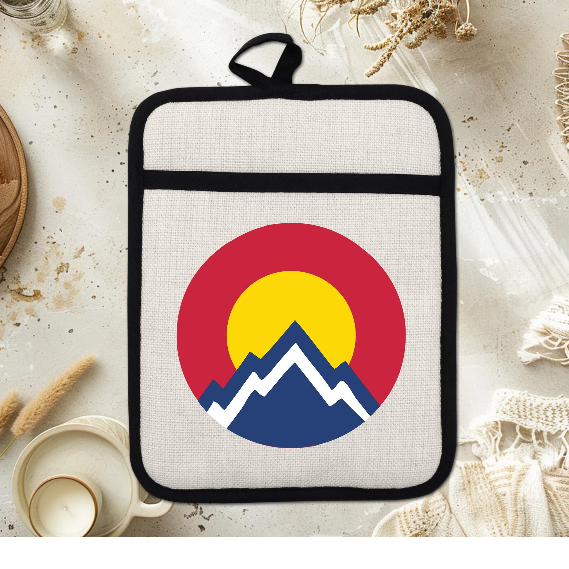Colorado Pot Holder | Silicone Pocket Oven Mitt With Heat Resistant Trivet - packaging and presentation
