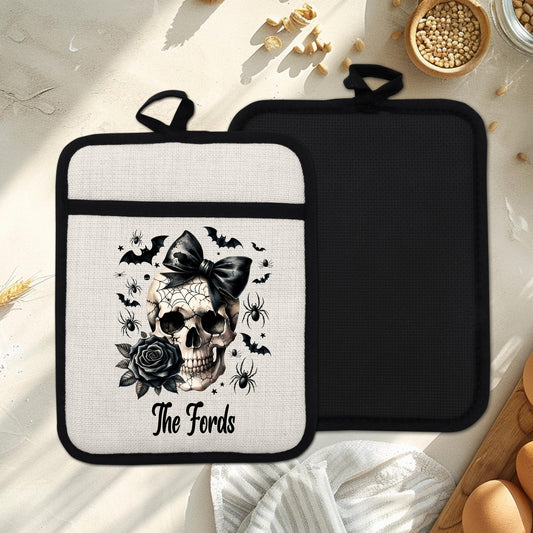 Personalized Skull Pot Holder - Gothic Halloween Decor for a Witchy Kitchen Gift