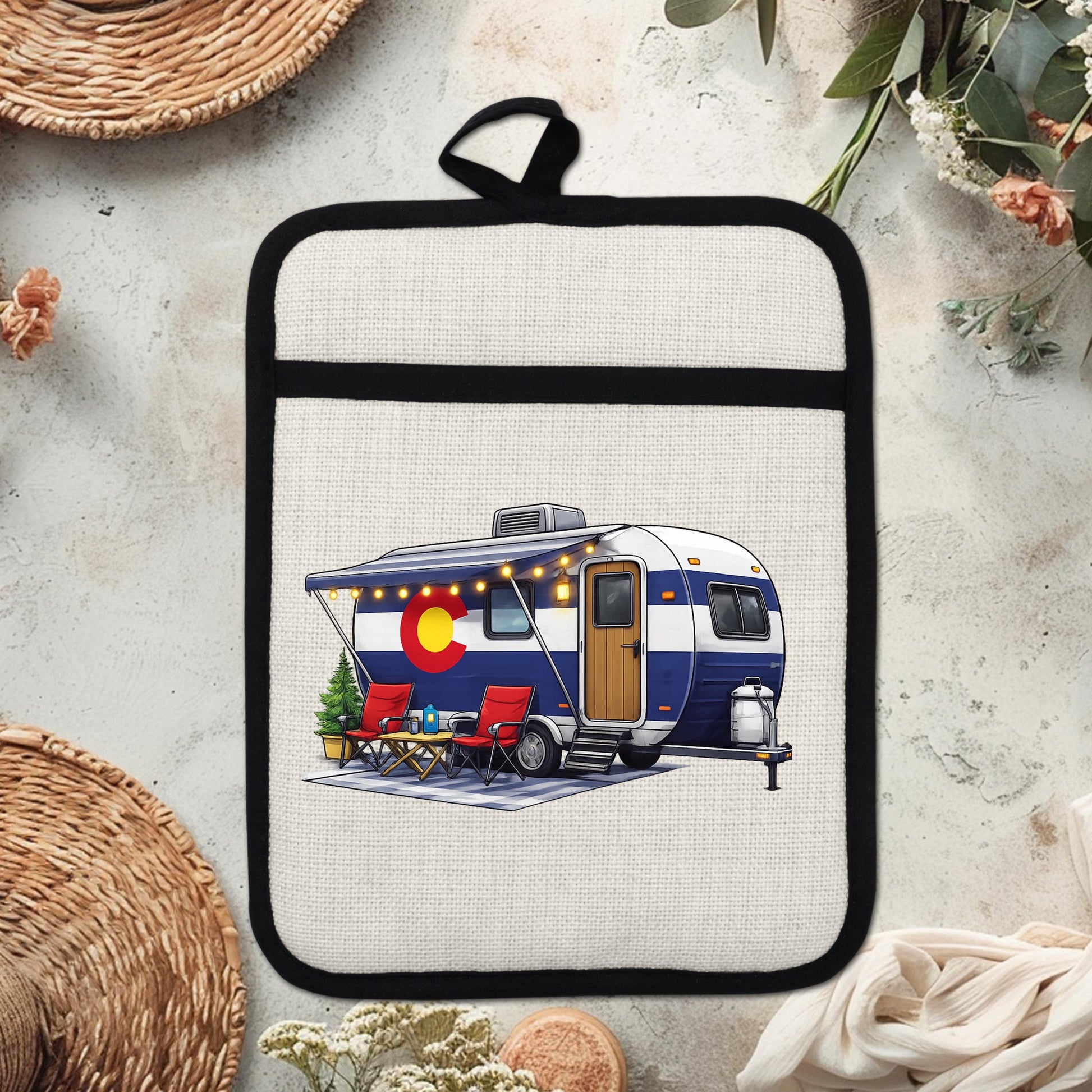 Colorado Camper Pot Holder - Linen Fabric, Silicone Heat Trivet With Loop - packaging and presentation
