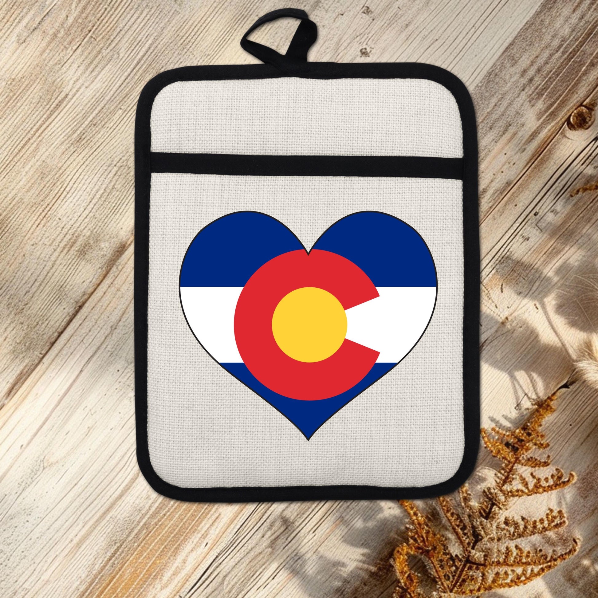 Colorado Heart Pot Holder – Silicone Pot Holder with Linen Front & Heat Resistant Trivet - alternate view