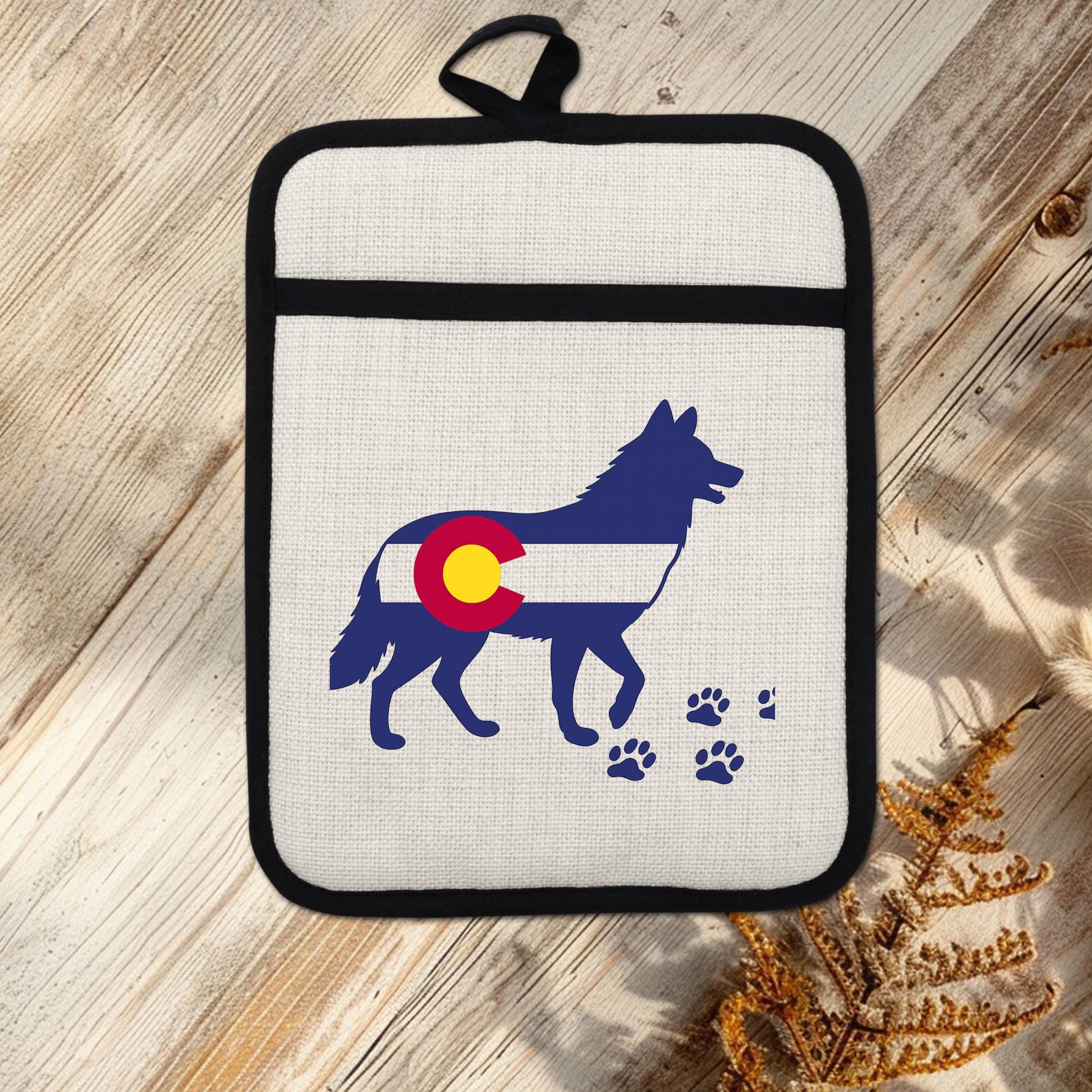 Colorado Wolf Pot Holder - Linen Front, Silicone Trivet, Heat Resistant Pad - alternate view