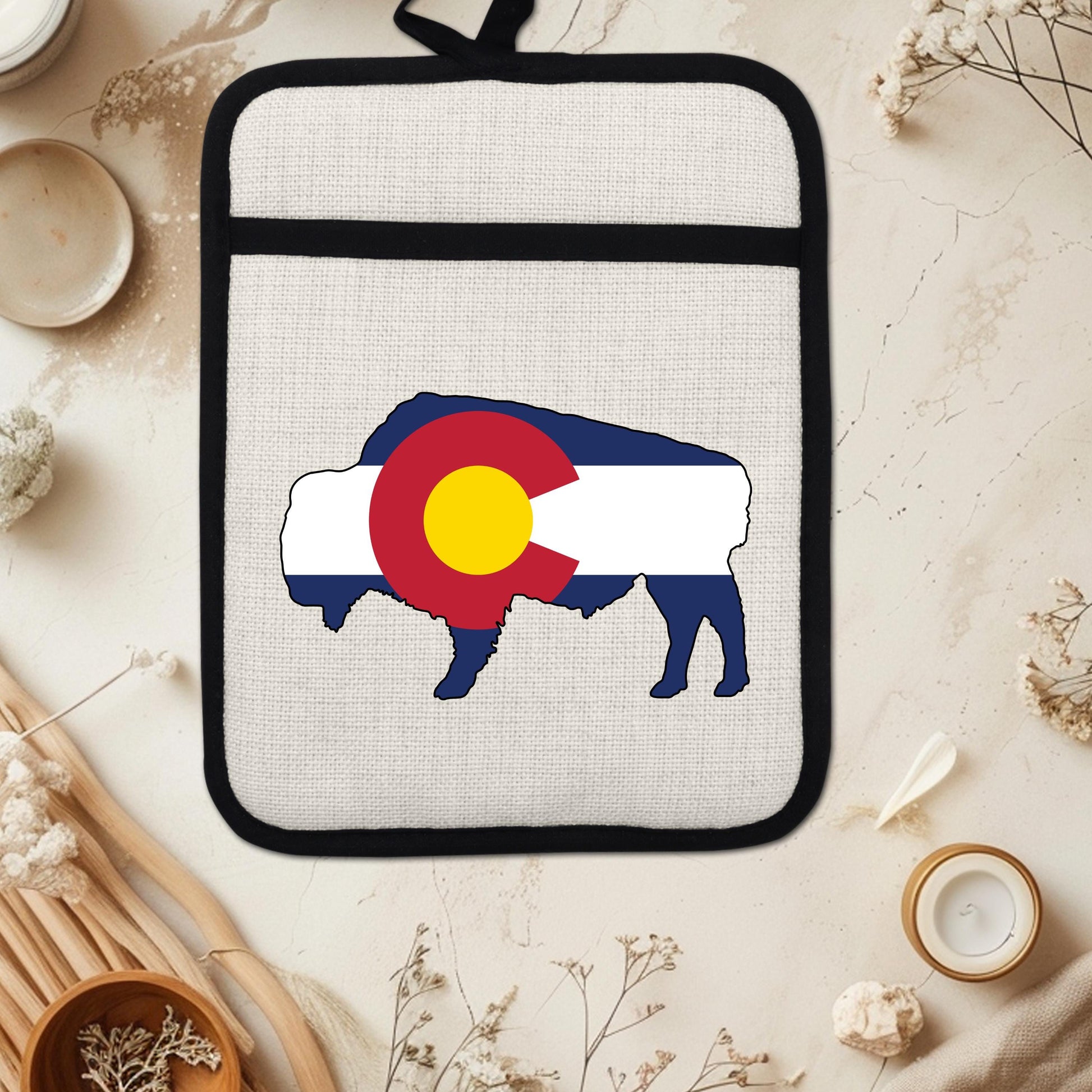 Bison Pot Holder – Colorado Pot Holder With Linen & Silicone, Heat Resistant Trivet - detail view