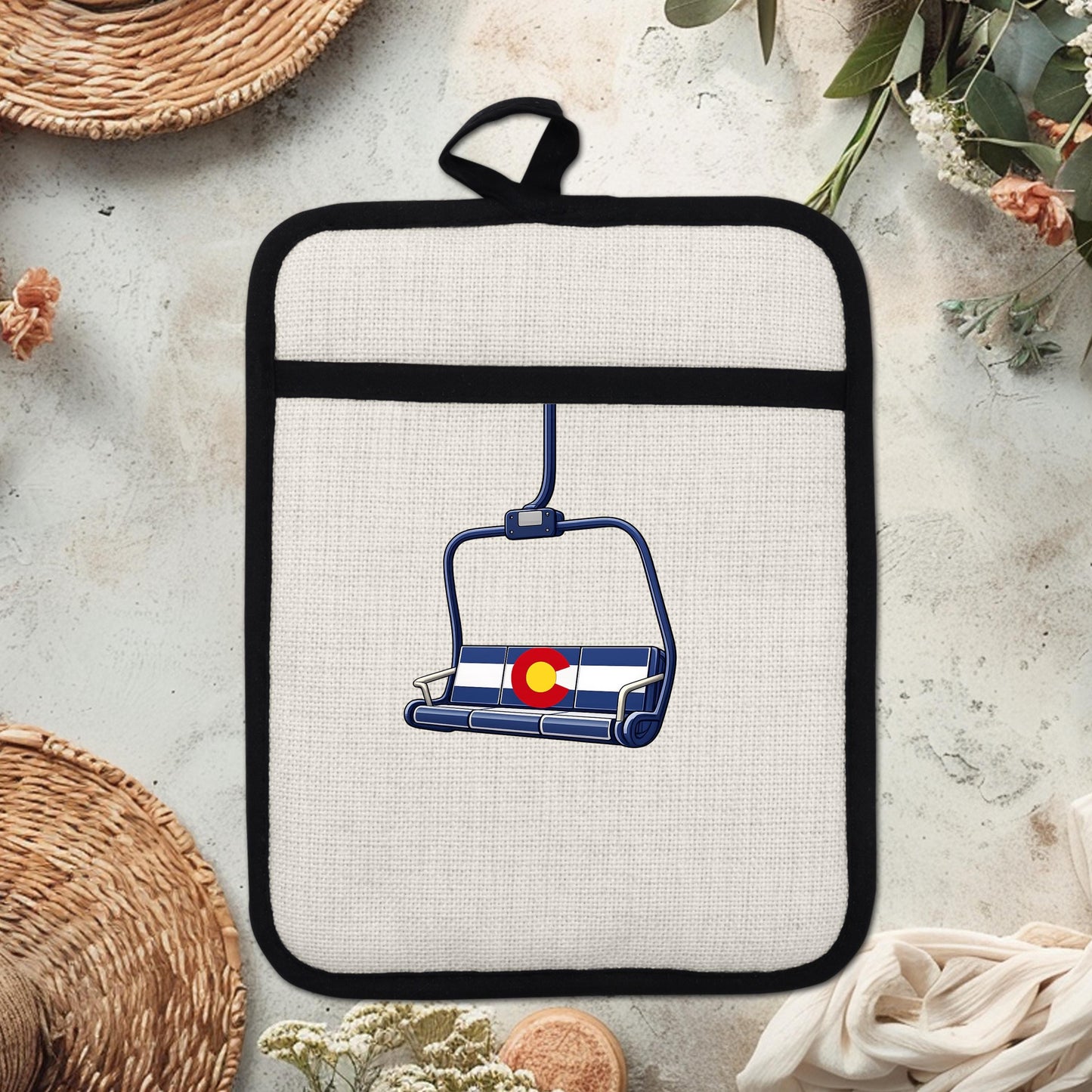 Colorado Flag Pot Holder – Ski Lift Pot Holder with Heat Resistant Mitt & Non Slip Trivet - product dimensions and specifi...