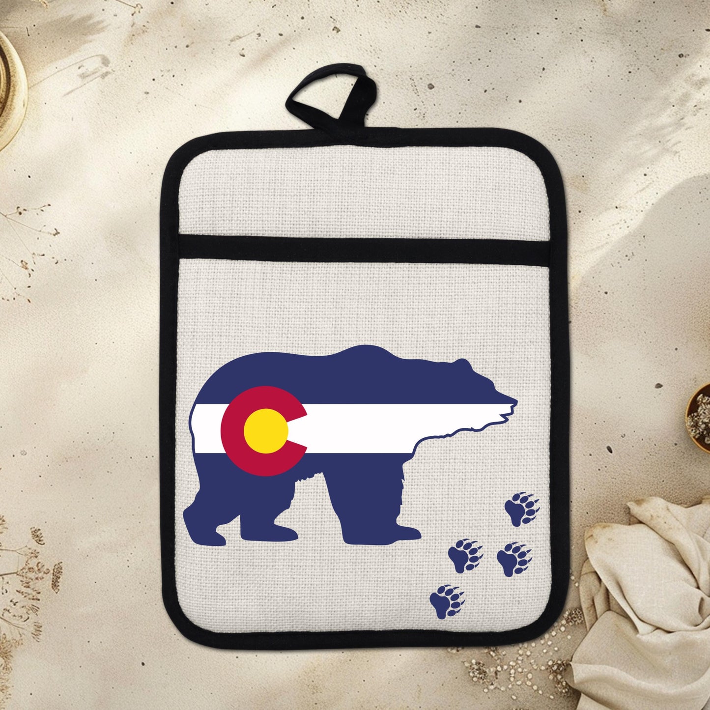 Pot Holder Oven Mitt - Colorado Bear Design | Silicone Pot Holder, Linen Fabric - lifestyle view
