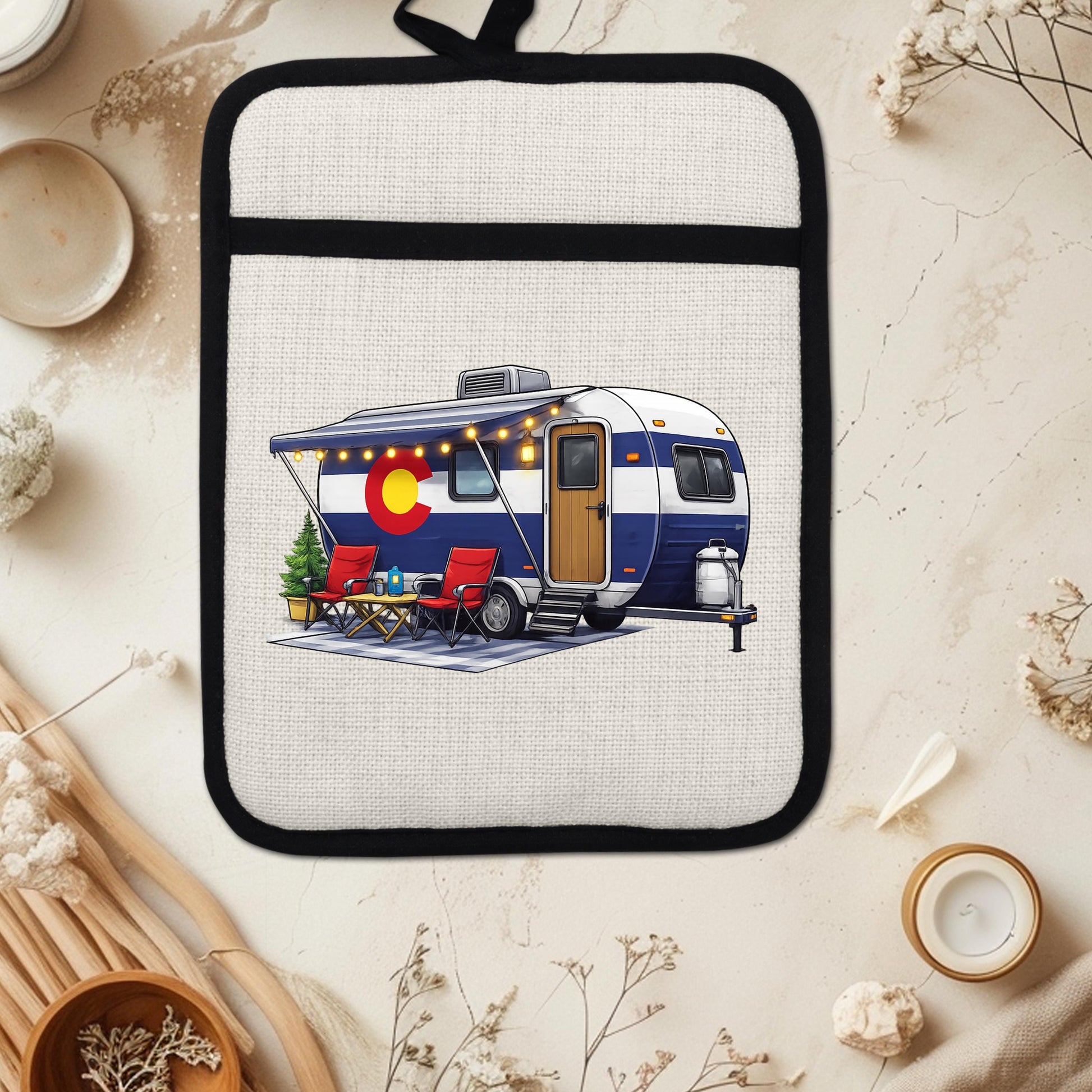 Colorado Camper Pot Holder - Linen Fabric, Silicone Heat Trivet With Loop - detail view