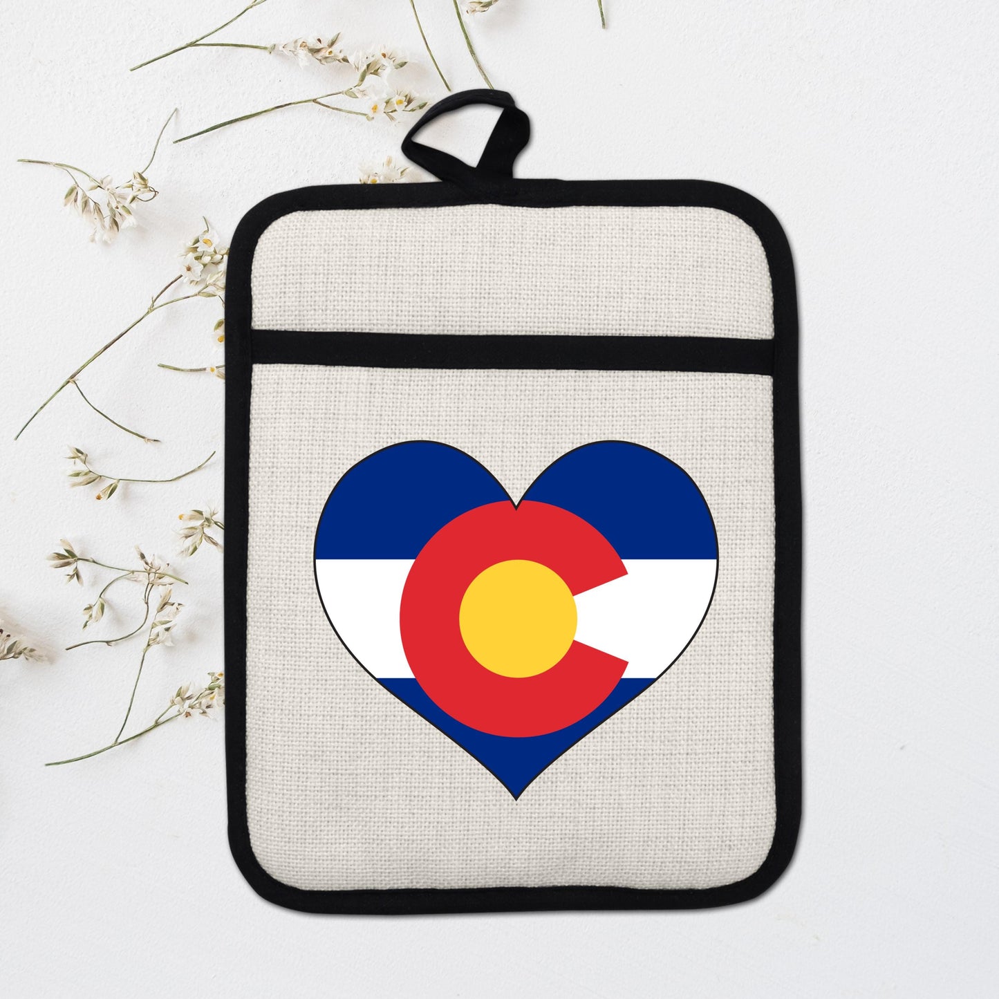 Colorado Heart Pot Holder – Silicone Pot Holder with Linen Front & Heat Resistant Trivet - additional product photo 16