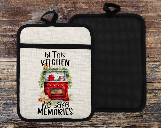 In This Kitchen We Bake Memories Oven Mitt - Thoughtful Kitchen Decor for Mom Perfect Christmas Gift